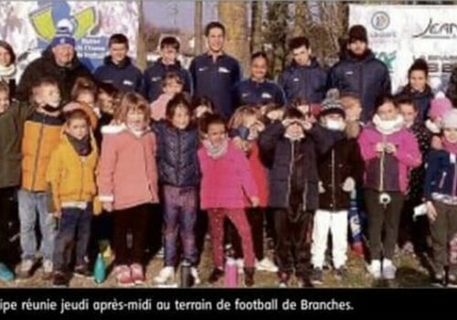 Foot et école, une première à Branches